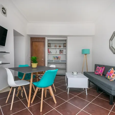 Juub Newly Renovated Cozy Studio @ La Roma