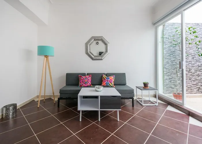 Juub Newly Renovated Cozy @ La Roma Apartment